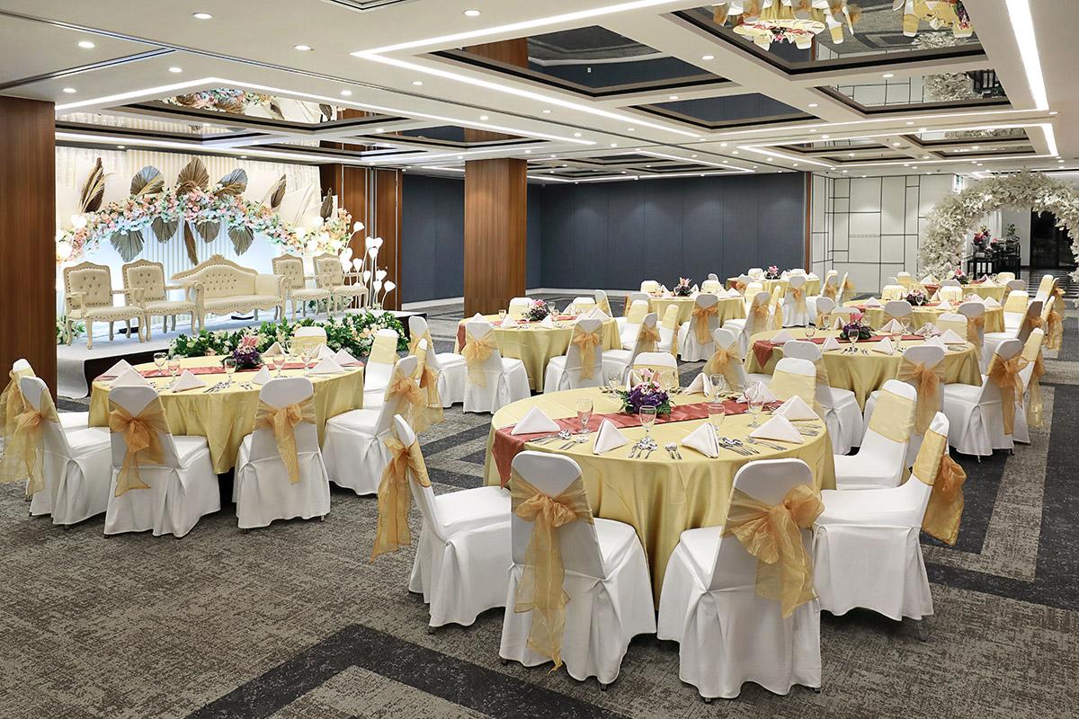 Mercure Jakarta Cikini Экстерьер фото